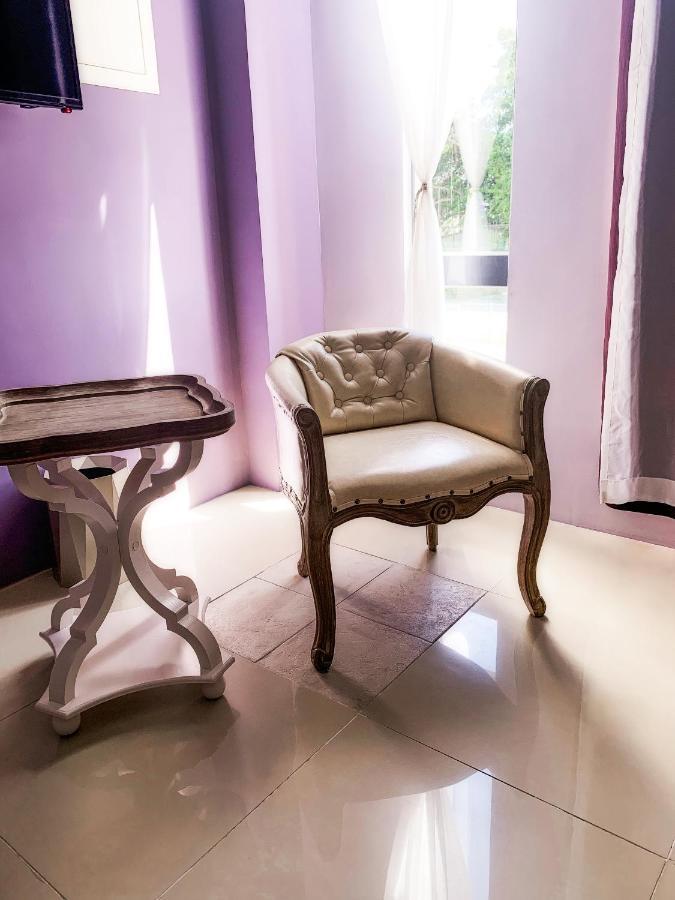Light Luxury Apartment Apartment T'ai-tung Exterior foto